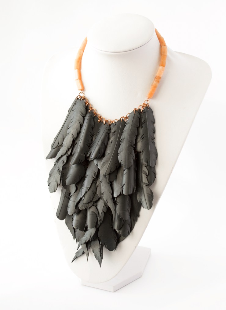 collana_piume_corniola1